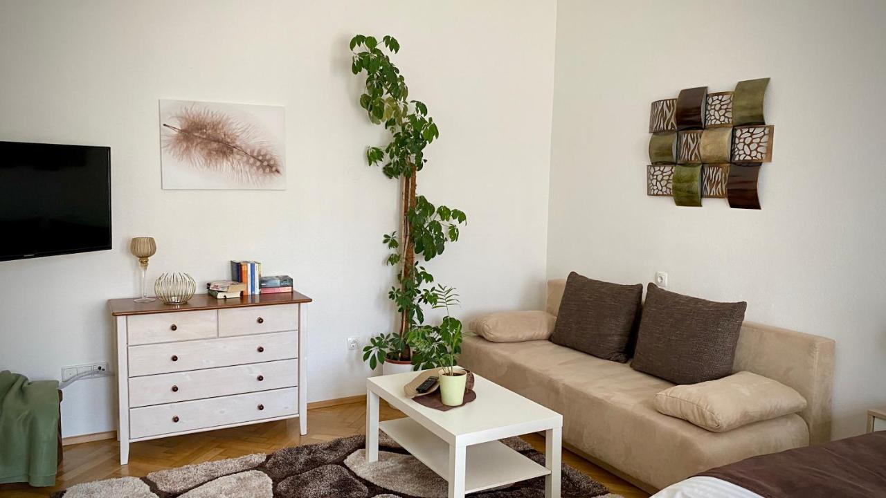 Apartment Im Gruenen Leoben  Ngoại thất bức ảnh