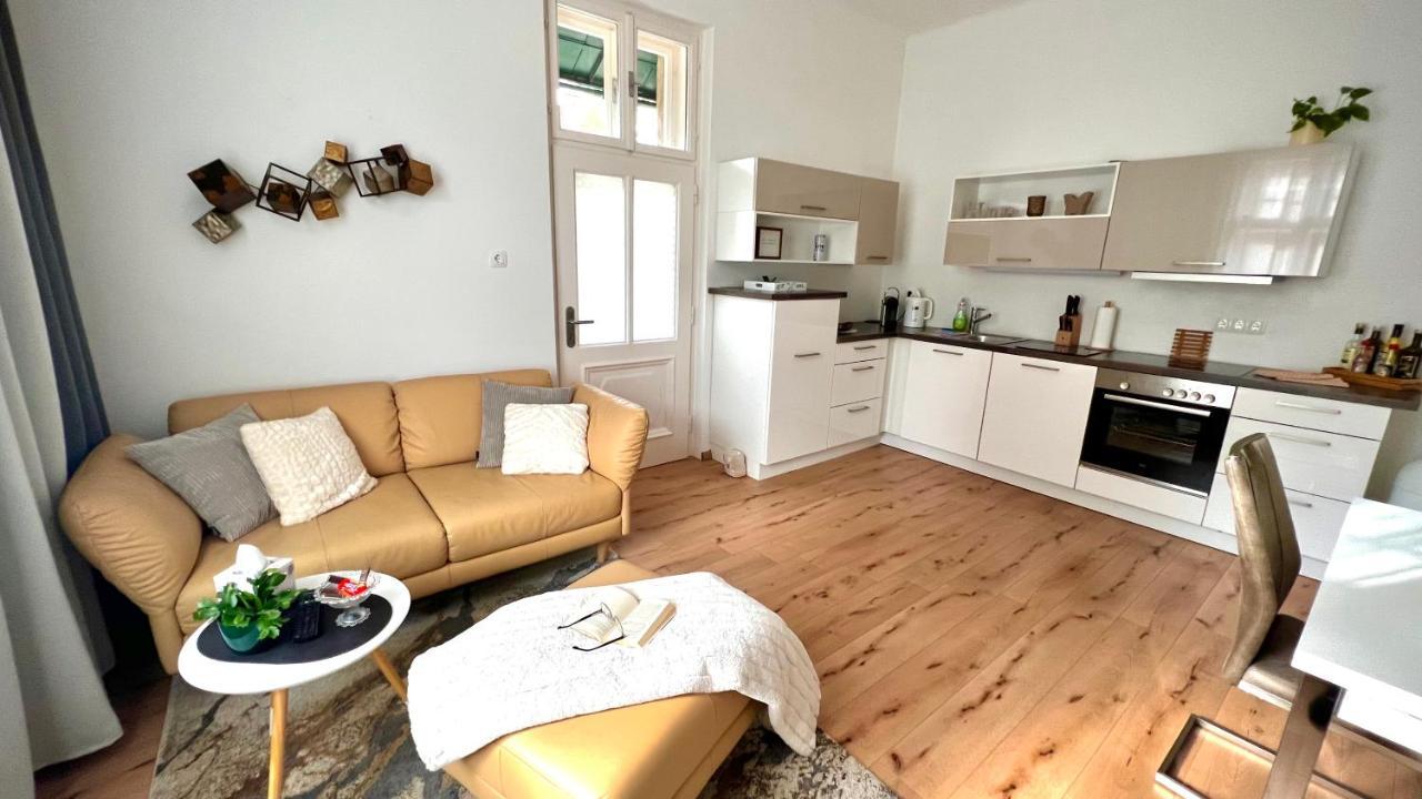 Apartment Im Gruenen Leoben  Ngoại thất bức ảnh