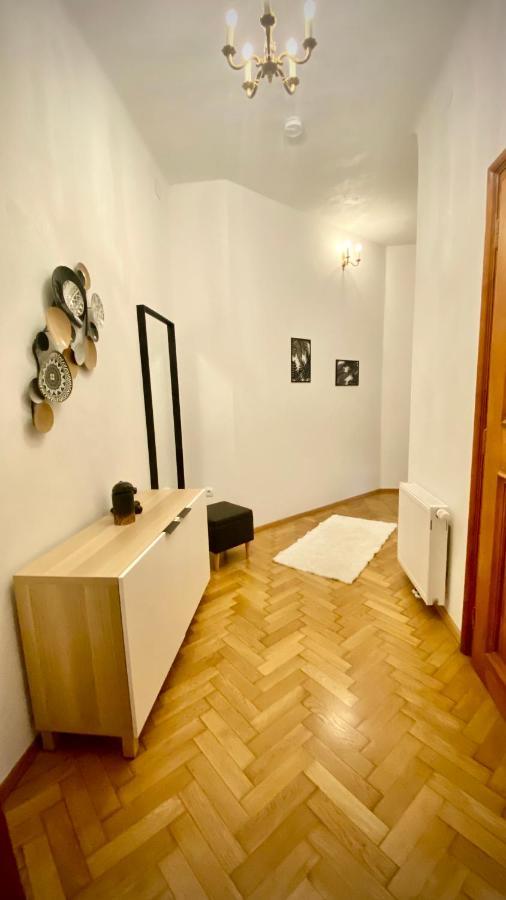 Apartment Im Gruenen Leoben  Ngoại thất bức ảnh