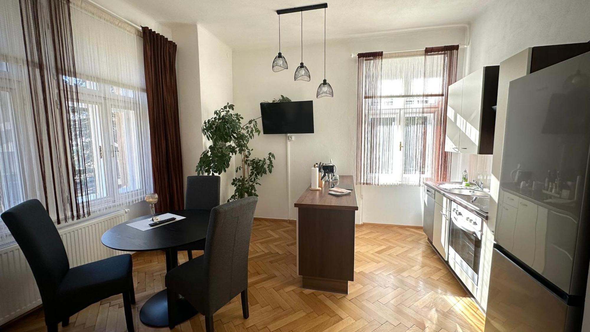 Apartment Im Gruenen Leoben  Ngoại thất bức ảnh